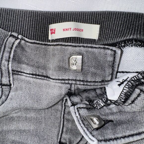 Levi’s Knit Jogger Infant Stretch Waist Faded Gray NEW No Tag Size 18 Months - Picture 3 of 4